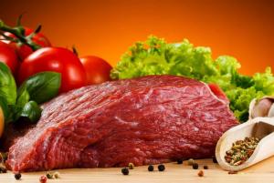 Импорт мяса в Россию в январе упал на 67%